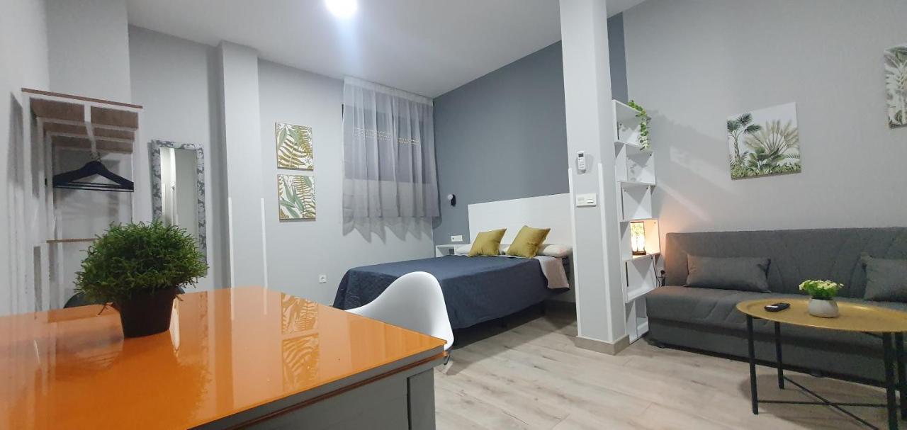 Apartamentos Las Trece Llaves Jacuzzi Bajo Reserva Mérida Kültér fotó