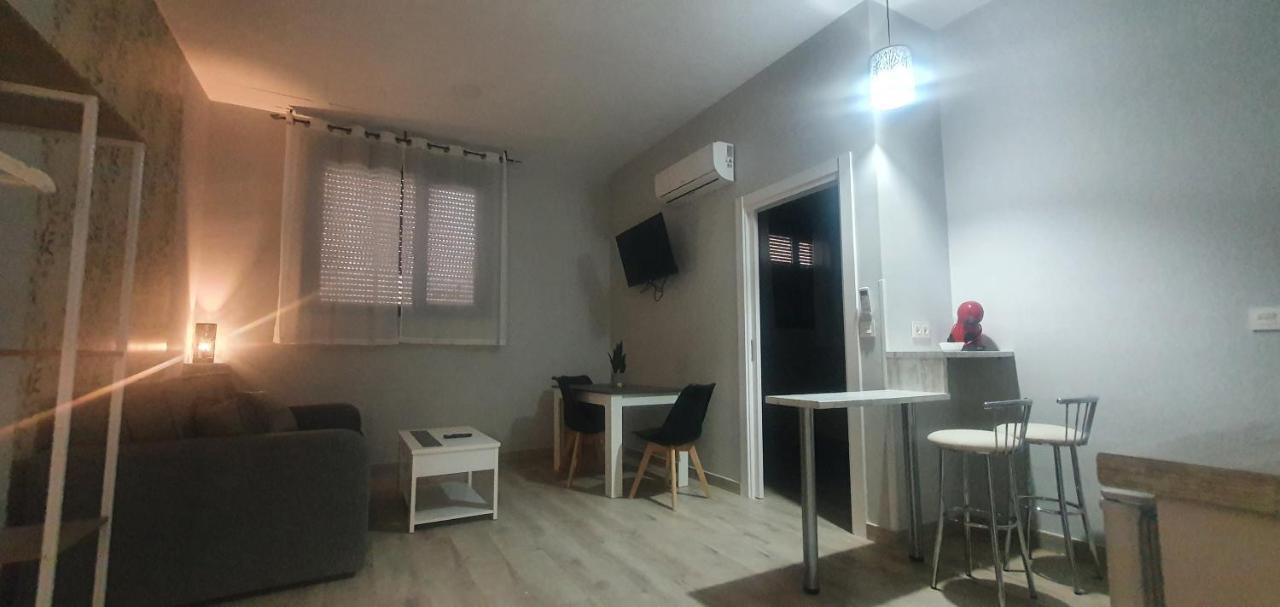 Apartamentos Las Trece Llaves Jacuzzi Bajo Reserva Mérida Kültér fotó