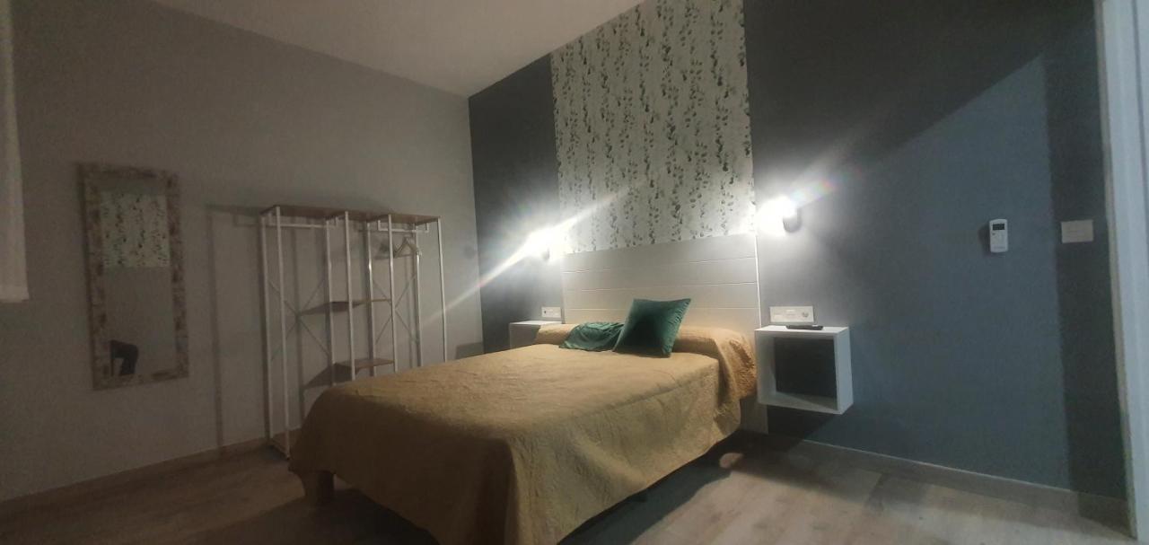 Apartamentos Las Trece Llaves Jacuzzi Bajo Reserva Mérida Kültér fotó